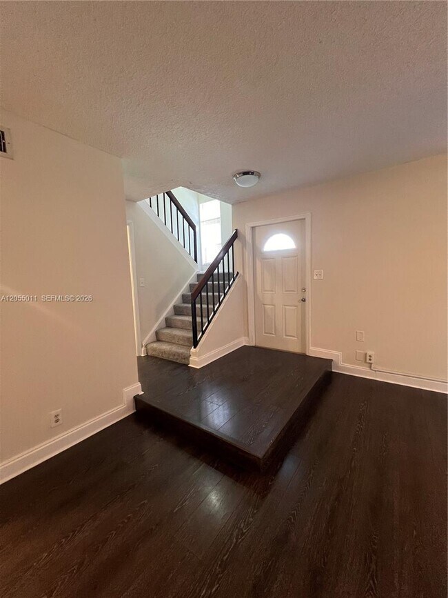 Building Photo - 2762 S University Dr