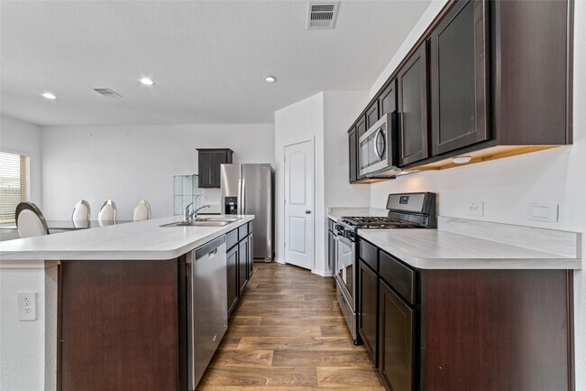 Building Photo - 5127 Radiant Dawn Dr