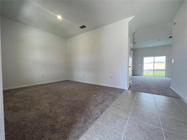 Building Photo - 2217 Crossbow St