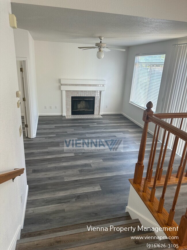 Building Photo - 108 Donegan Ct