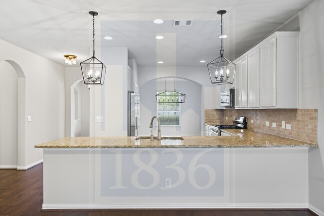 Building Photo - 317 Vista Portola Loop