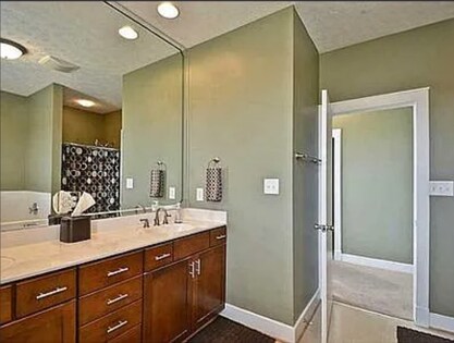 Building Photo - 50 Edmonds Cove Rd