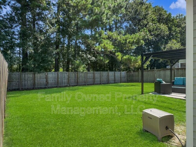 Building Photo - 204 Wildberry Ln