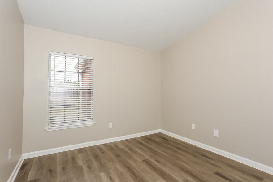 Building Photo - 4103 Crownwood Dr