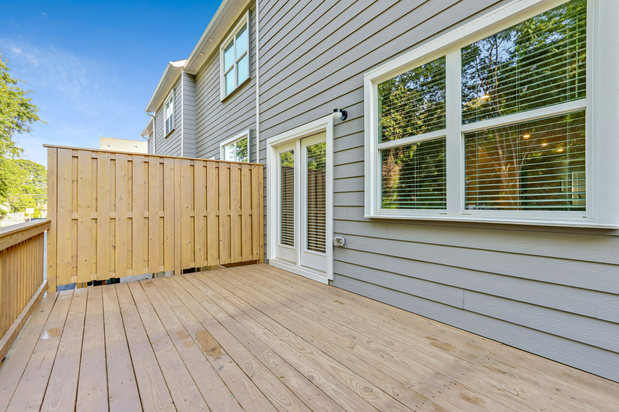 Building Photo - Room in Townhome on Chestnut Trce