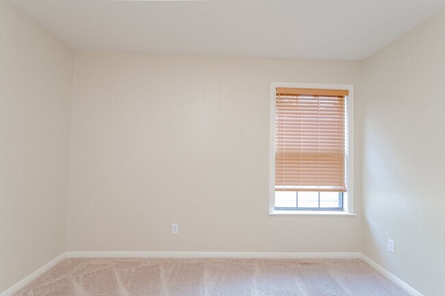 Building Photo - 4501 Caswell-
