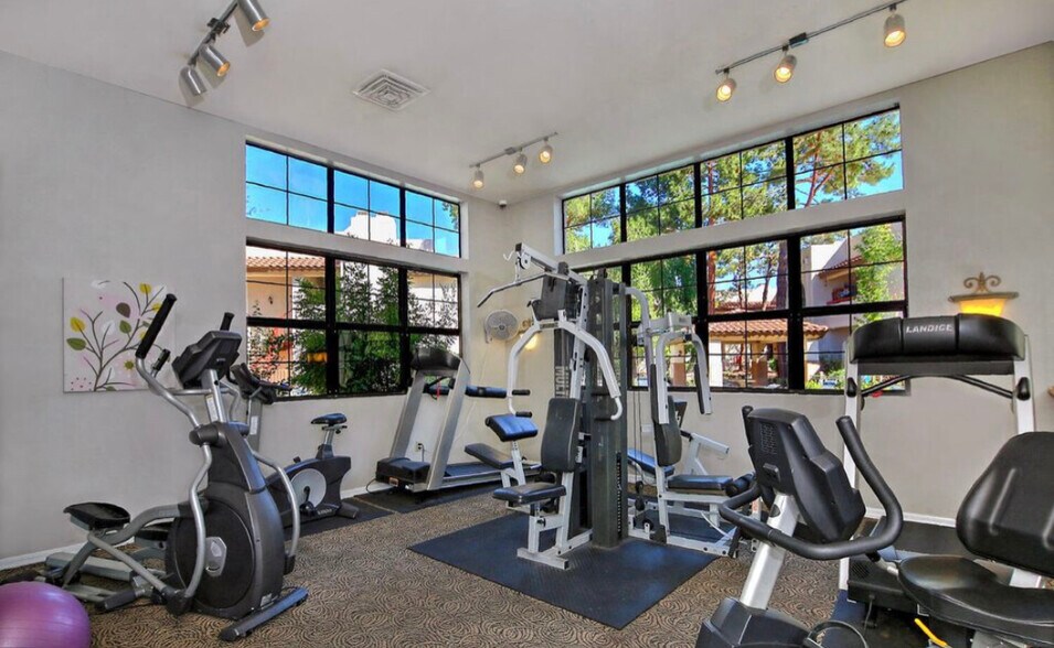 Workout Room - 750 E Northern Ave