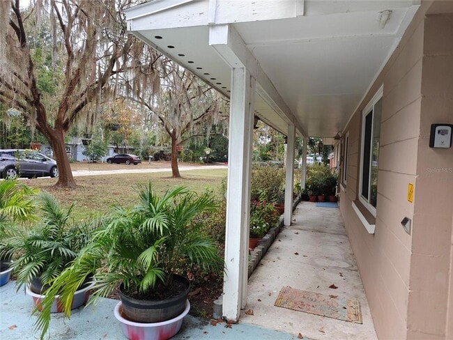 Building Photo - 2305 NW 48th Terrace