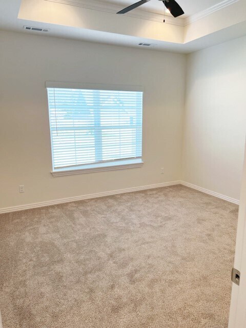 Building Photo - 5805 SW Teppee Ave