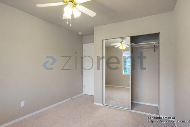 Building Photo - 13704 SE 275th St