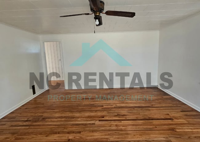 Building Photo - 252 Westbrook Ave