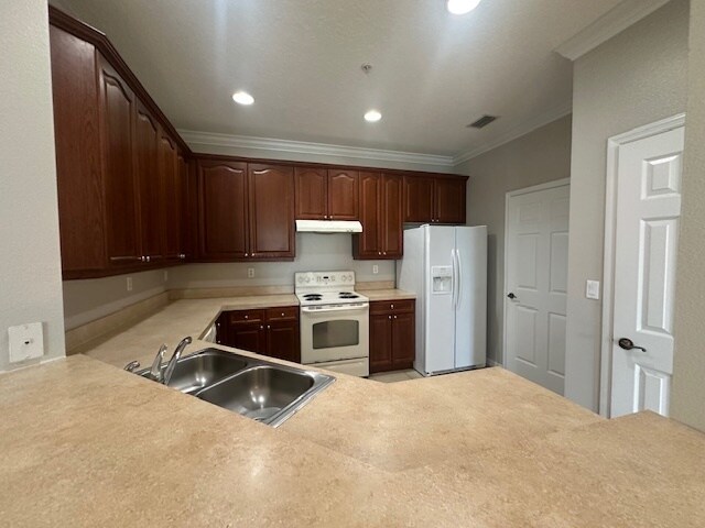 Building Photo - 11565 Mizzon Dr #821