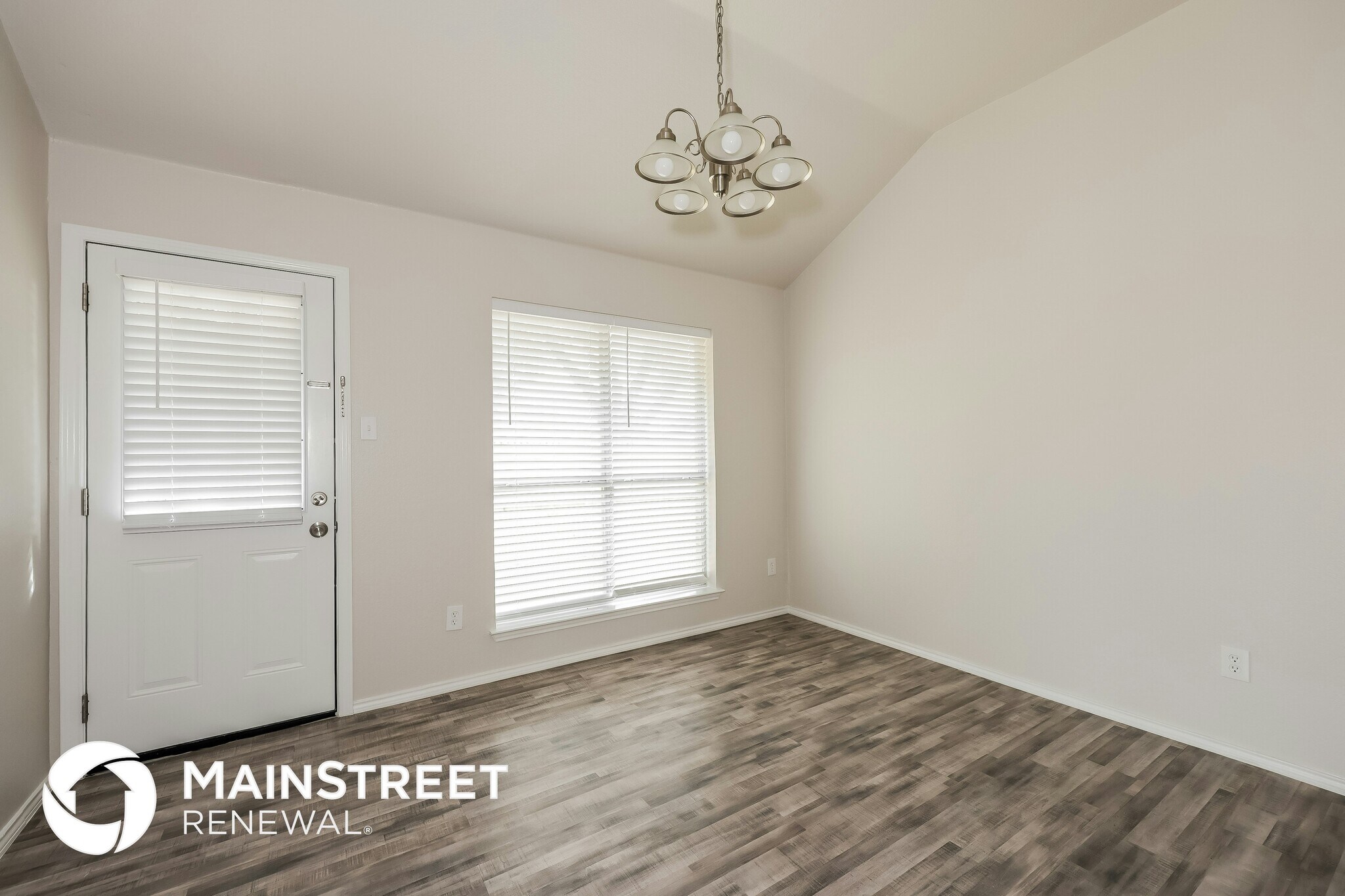 Building Photo - 204 Meadowbrooke Dr