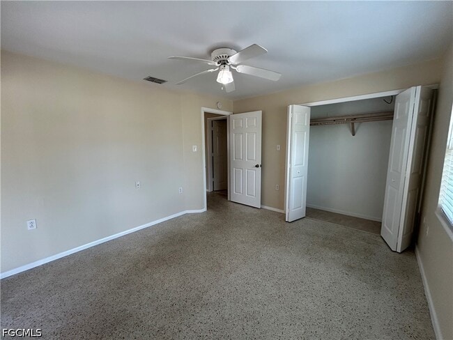 Building Photo - 4320 Pine Lake Rd