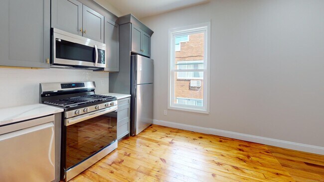 Building Photo - 544 Whitney Ave
