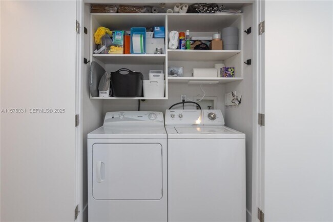 Building Photo - 90 Alton Rd