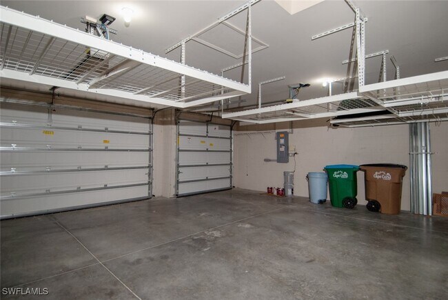 Building Photo - 3025 Sunset Pointe Cir