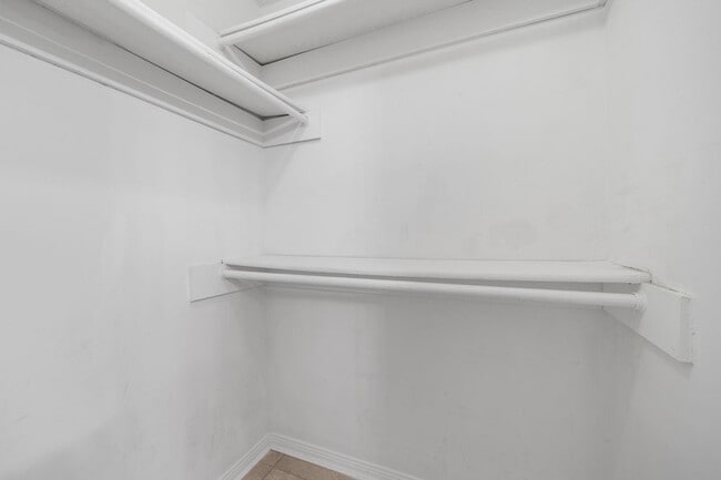 Building Photo - 8514 Deer Meadow Dr