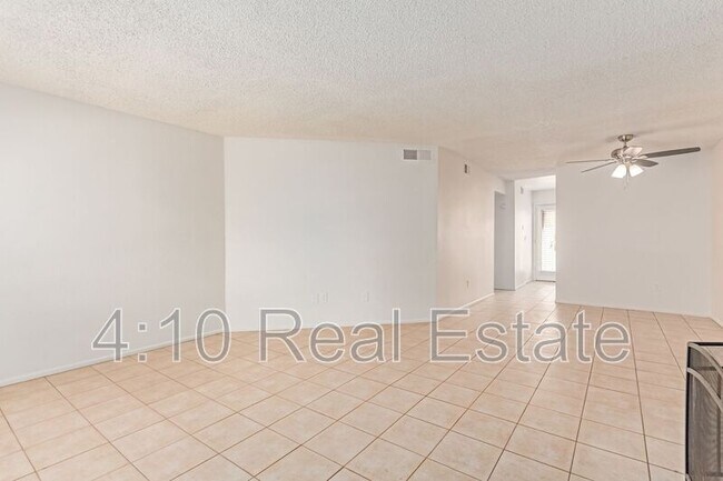 Building Photo - 11640 N 51st Ave