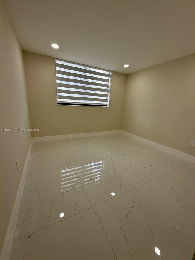 Building Photo - 8002 SW 149th Ave