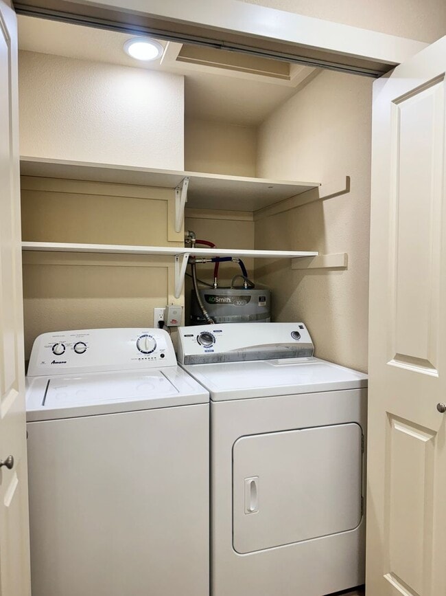 Building Photo - 5713-5713 64th St W