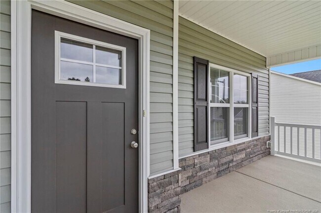 Building Photo - 112 Nairn St