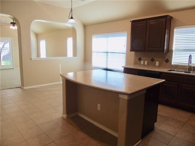 Building Photo - 3717 Tall Cedars Rd