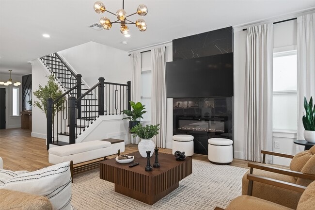 Building Photo - 12319 New Jordan Ln