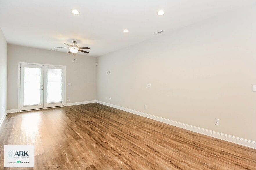 Building Photo - 3759 Summer Bay Trl