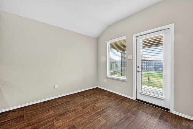 Building Photo - 1610 Bear Spring Dr