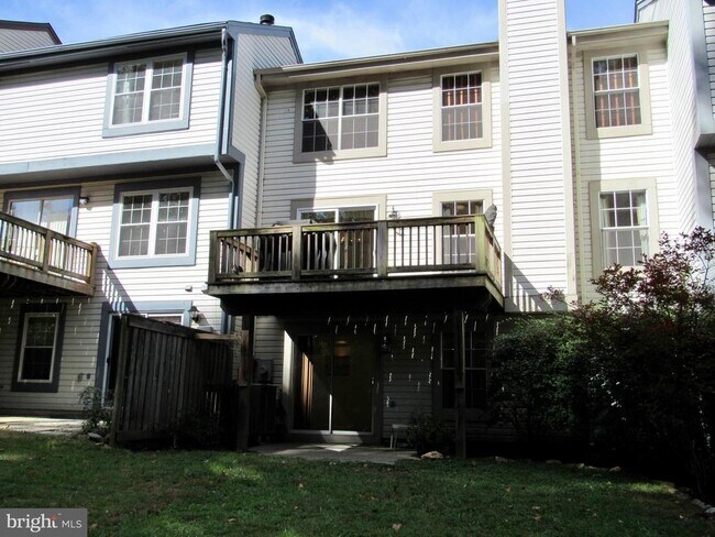 Building Photo - 14 Tivoli Lake Ct