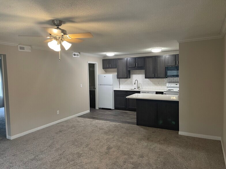 Waterside Apartments 300 NE Moberly Ln Bentonville AR 72712