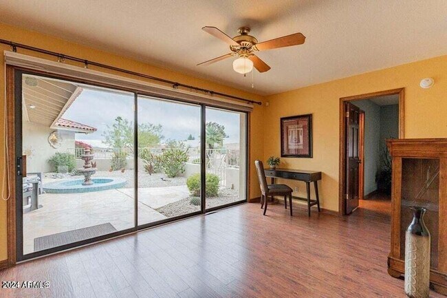 Building Photo - 16120 Cholla Dr