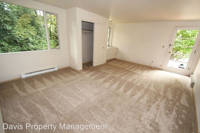 Building Photo - 5 br, 2 bath House - 10425 NE 124th ST