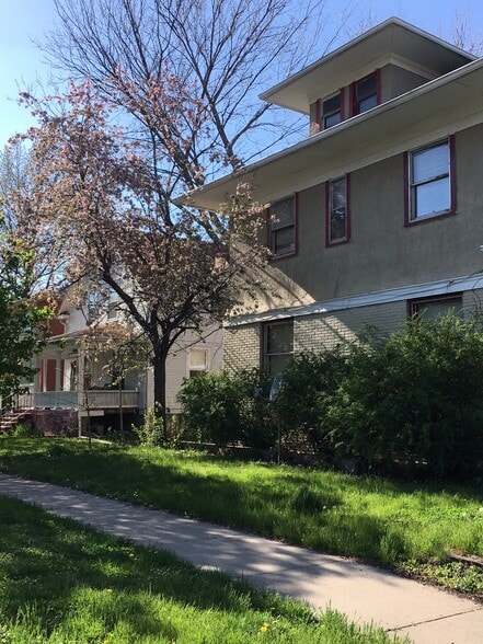 Building Photo - 1545 S 13th St