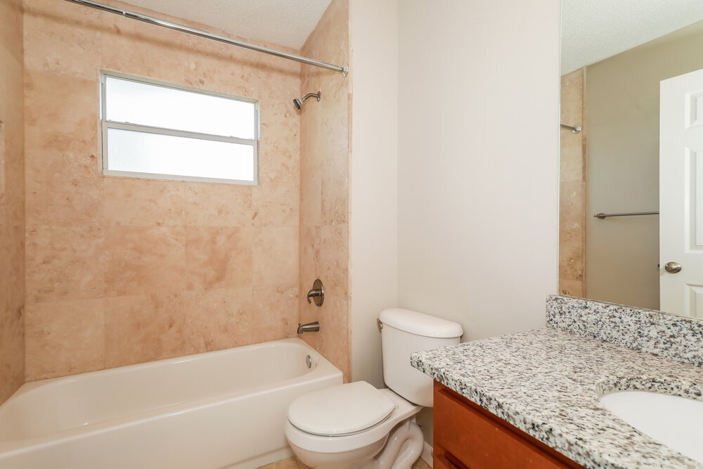 Building Photo - 449 Baybrook Dr
