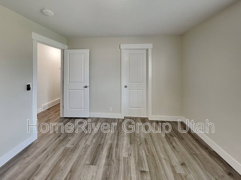 Building Photo - 5394 Cadenza Dr