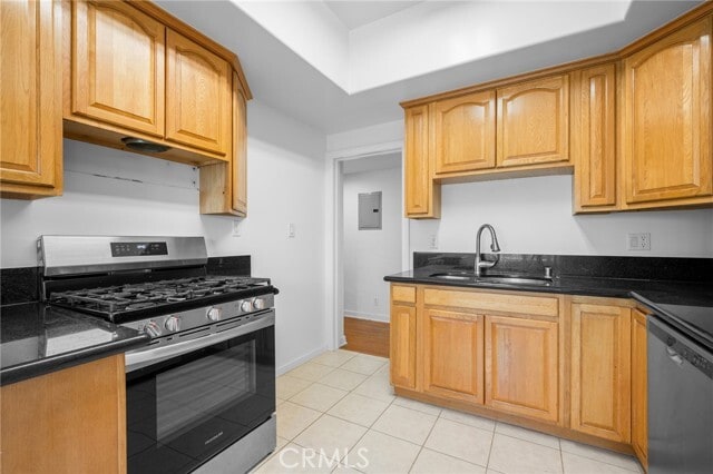 Building Photo - 216 E Windsor Rd