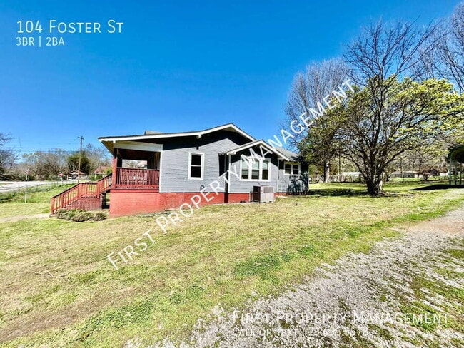 Building Photo - 104 Foster St