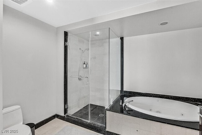 Building Photo - 2700 Las Vegas Blvd S