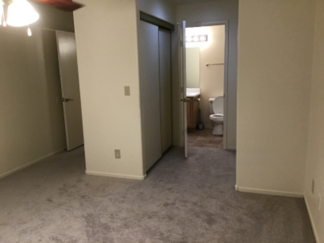 Building Photo - 1520 Jamielinn Ln