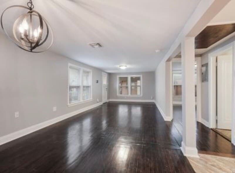 Building Photo - 1244 Clower