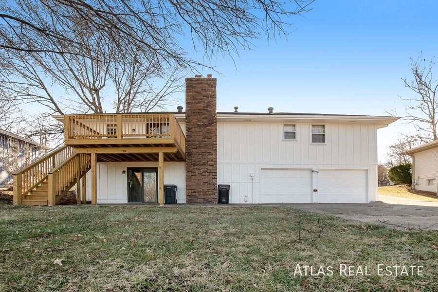 Building Photo - 7016 NW Blair Rd