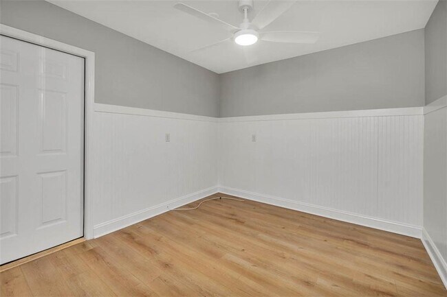 Building Photo - 200 Salt Air Dr