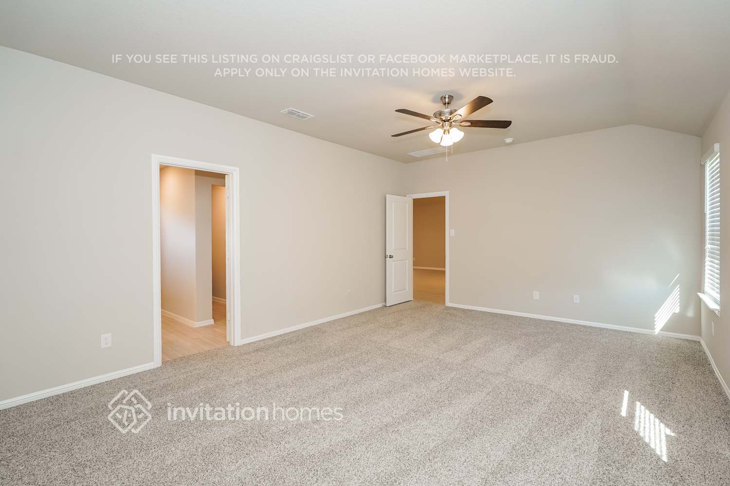 Building Photo - 433 Blanco Dr