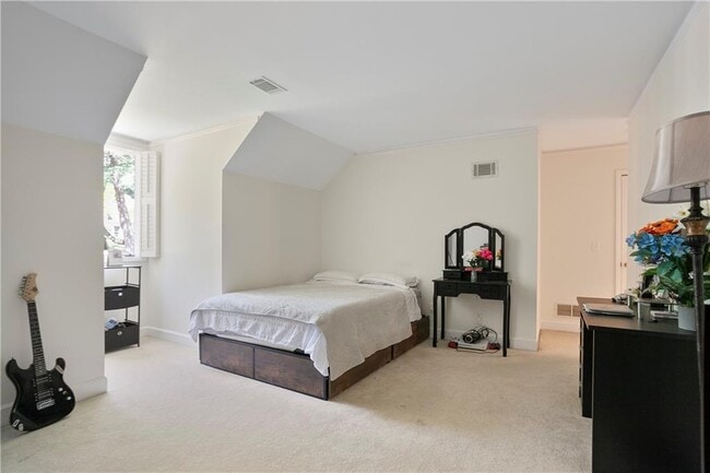 Building Photo - 4415 Northside Chase NW