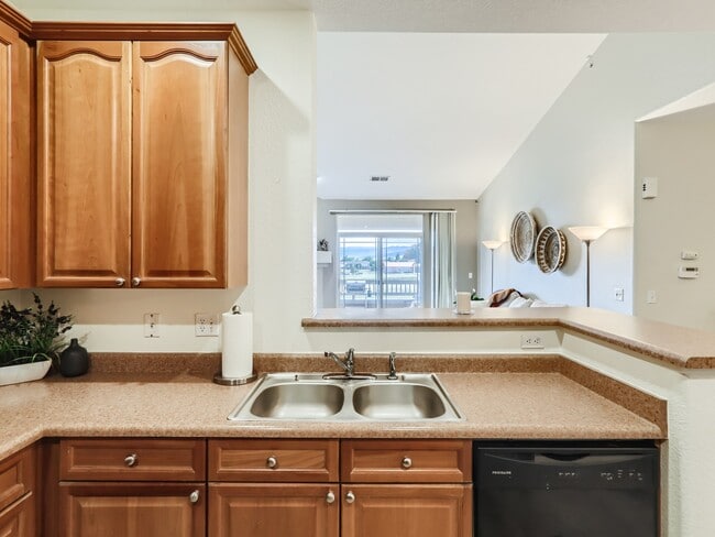Building Photo - 9538 W San Juan Cir