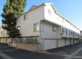 Unit 21, view from driveway - 11150 Glenoaks Blvd