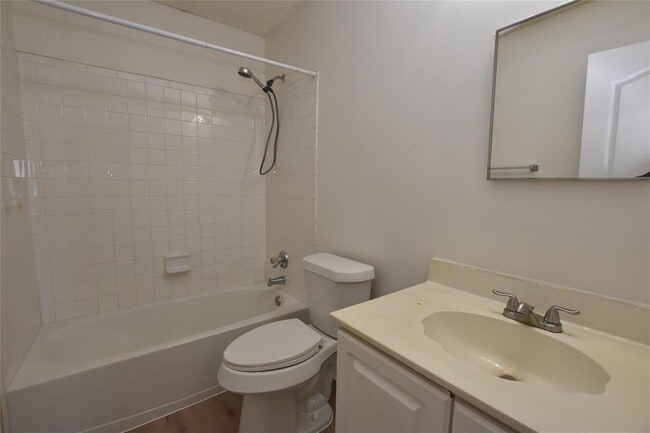 Building Photo - 17701 Dansworth Dr
