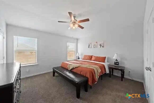 Building Photo - 3854 Lorenzen Ct